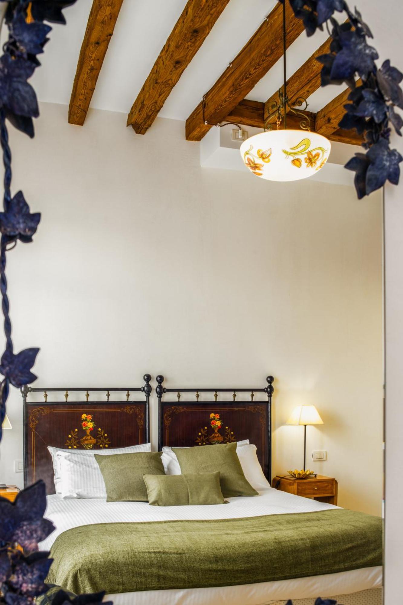 Santa Giustina Palace R&R Венеция Экстерьер фото